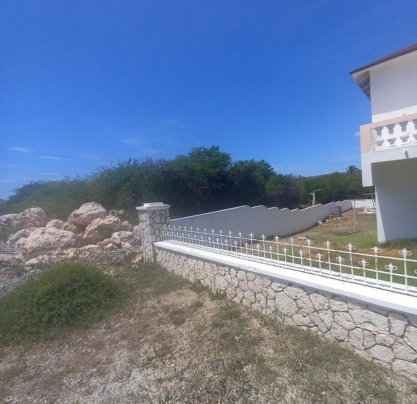 Fifth image of 160 Pine Ave. Hellshire in Portmore Mall, St. Catherine, Jamaica - property is For Sale