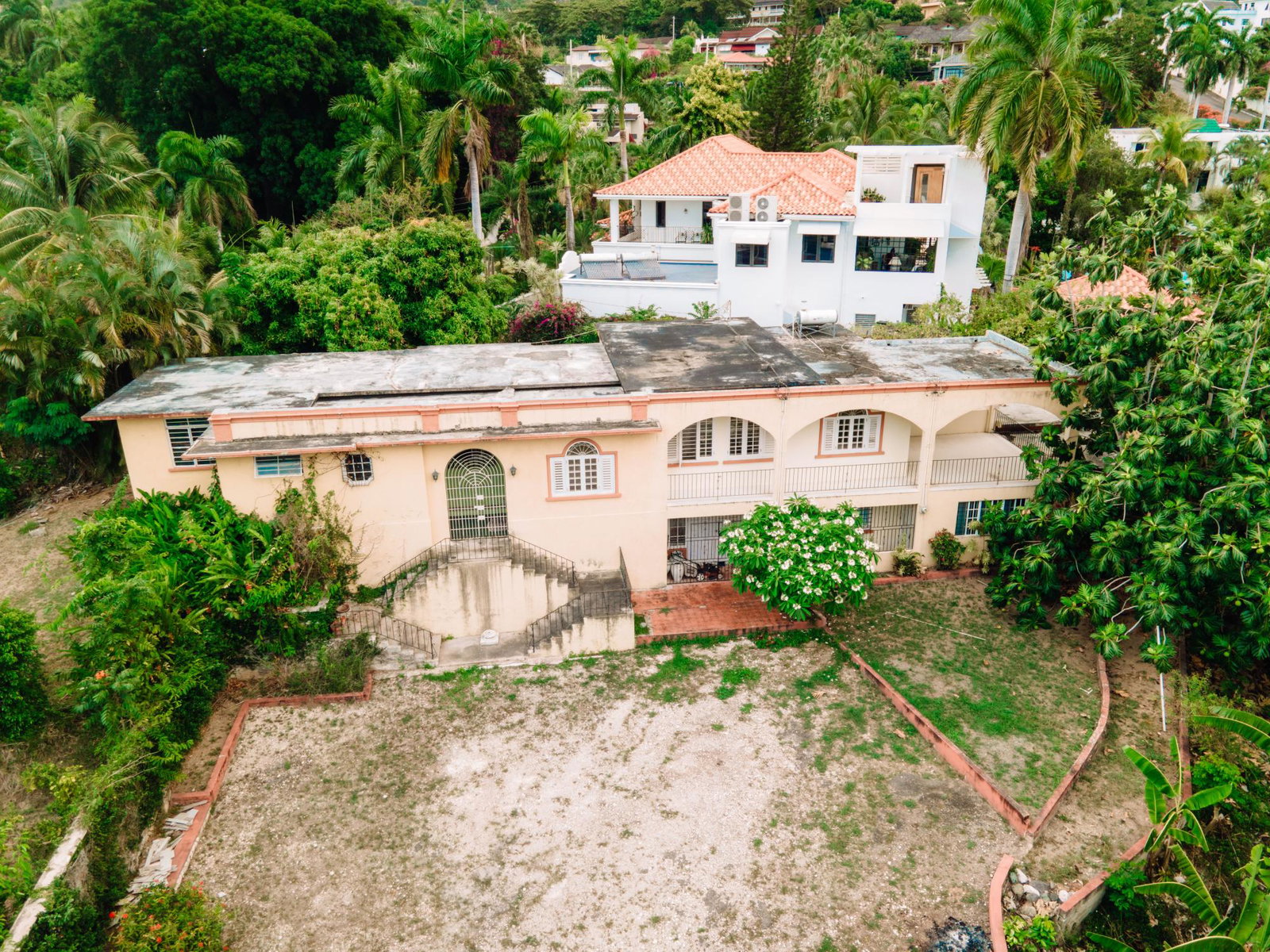 Seventh image of Jacks Hill, Kingston 6 in Kingston 6, St. Andrew, Jamaica - property is For Sale