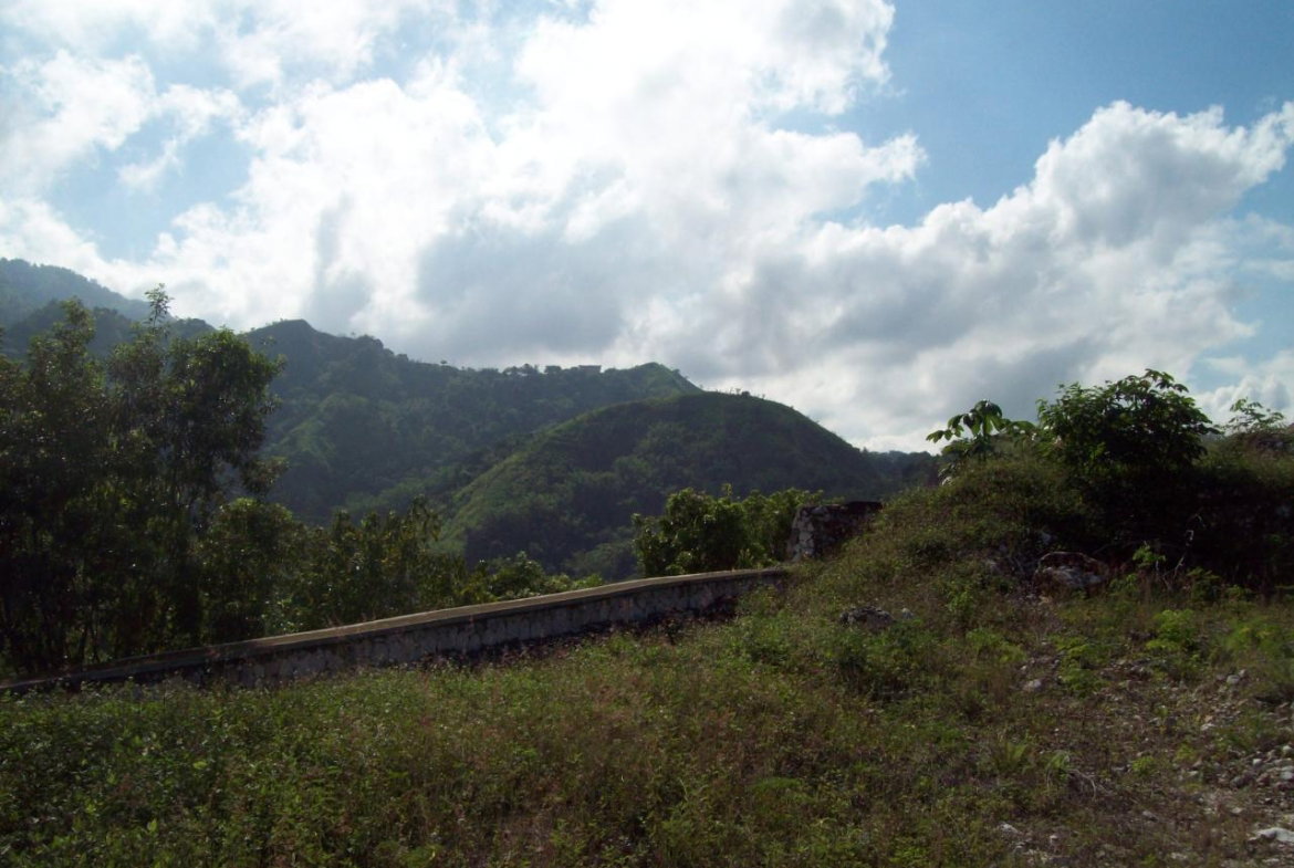 Seventeenth image of 35 Rainbow Crescent in Kingston 8, St. Andrew, Jamaica - property is For Sale