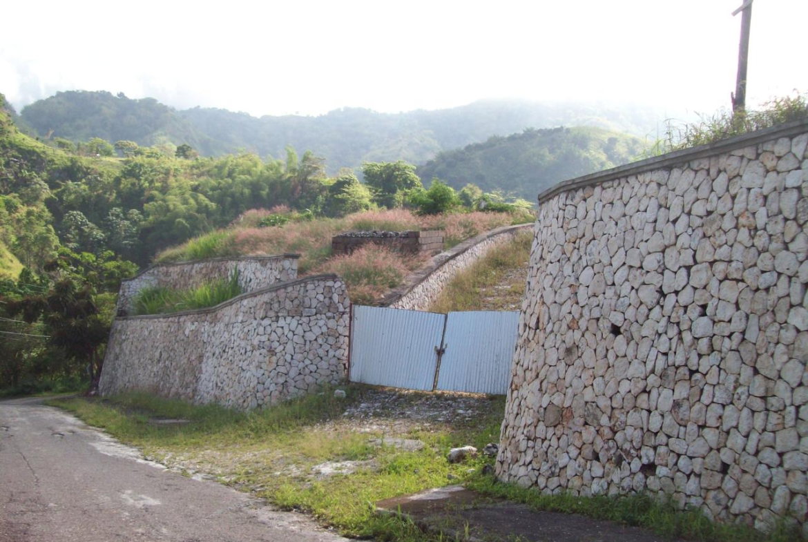 Third image of 35 Rainbow Crescent in Kingston 8, St. Andrew, Jamaica - property is For Sale