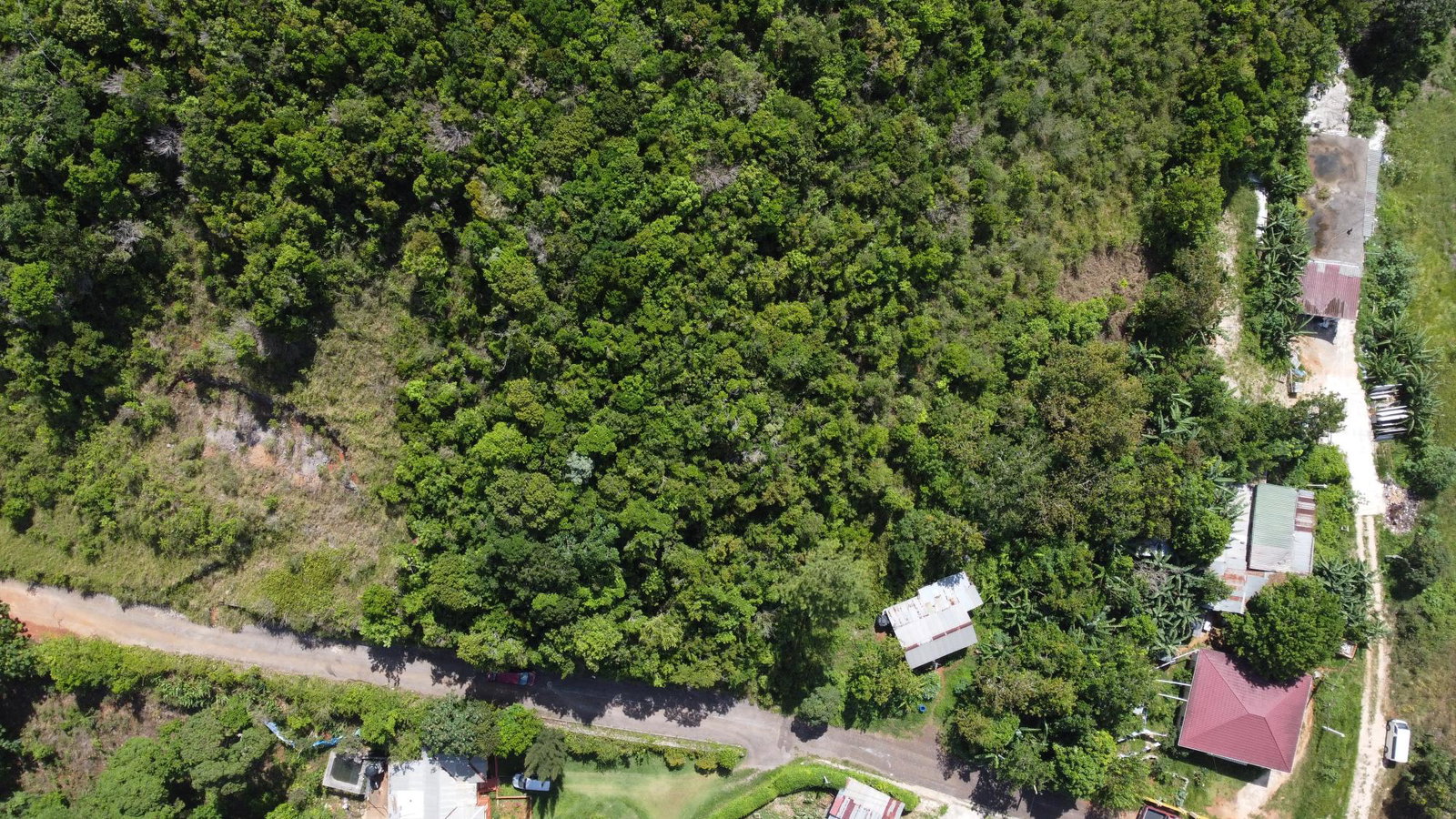 Fifth image of Red Bank in Hatfield, Manchester, Jamaica - property is For Sale