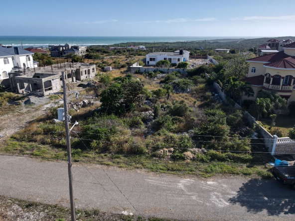 Eleventh image of 311 Sandhills Drive in HELLSHIRE HILLS, St. Catherine, Jamaica - property is For Sale