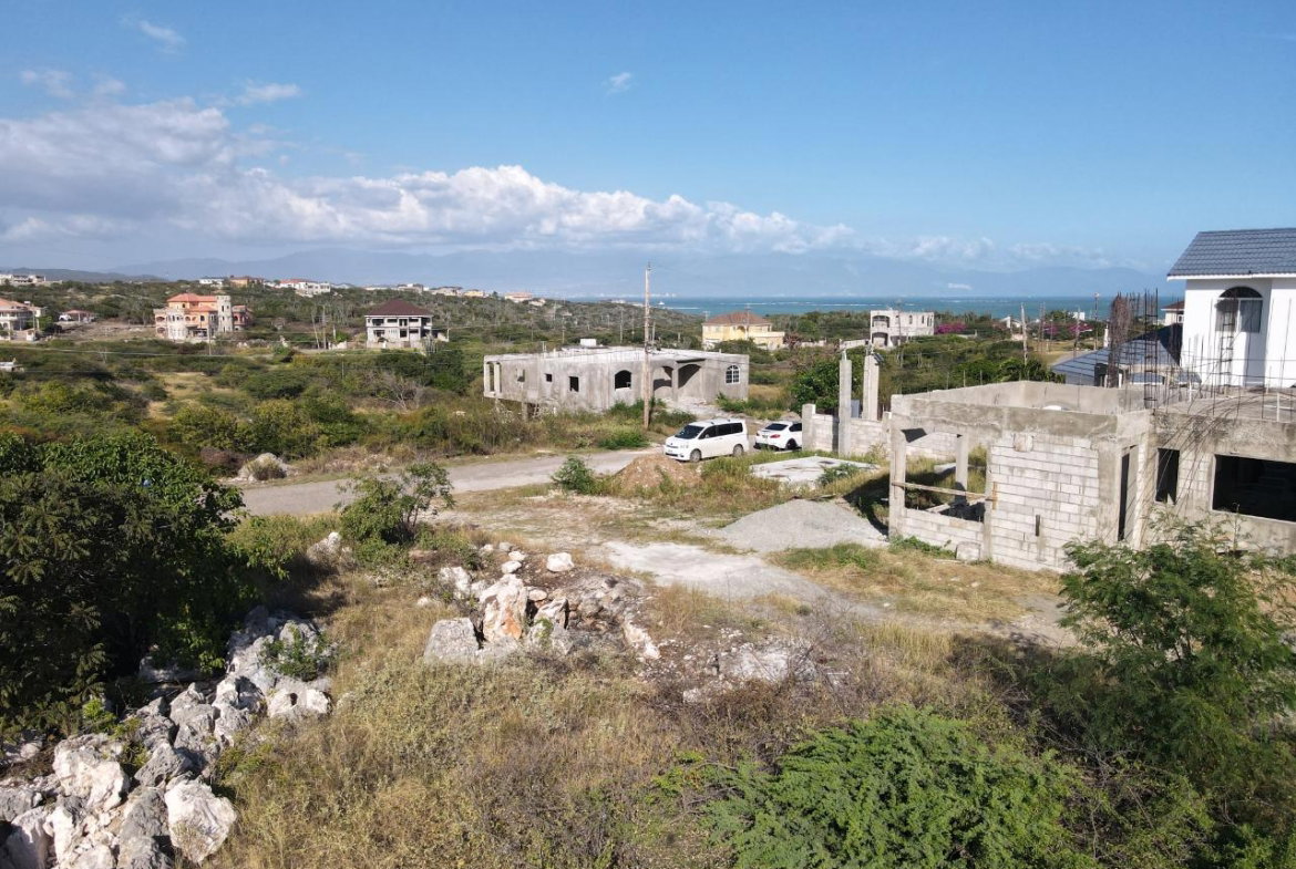 Fifteenth image of 311 Sandhills Drive in HELLSHIRE HILLS, St. Catherine, Jamaica - property is For Sale
