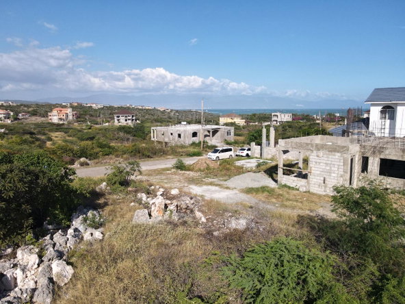Fifteenth image of 311 Sandhills Drive in HELLSHIRE HILLS, St. Catherine, Jamaica - property is For Sale