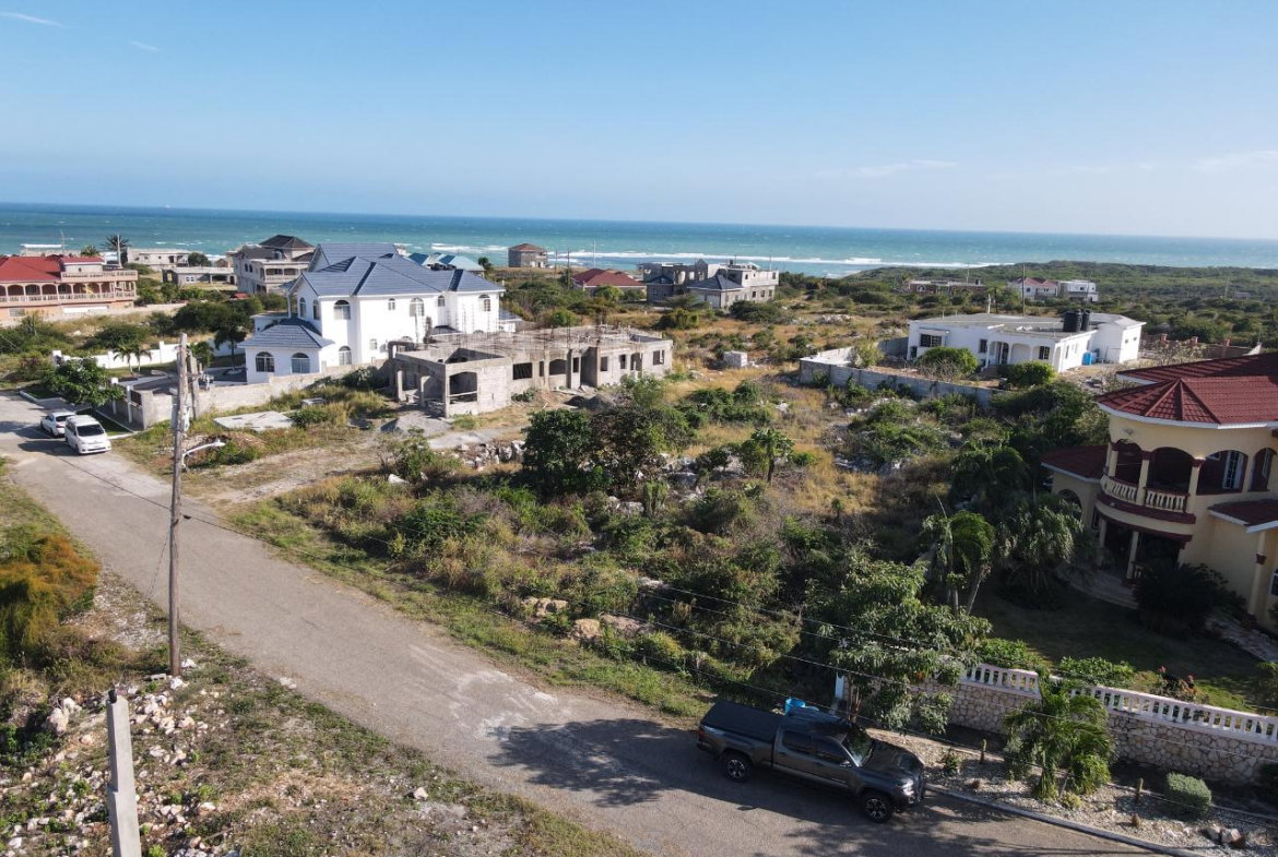 Twenty-First image of 311 Sandhills Drive in HELLSHIRE HILLS, St. Catherine, Jamaica - property is For Sale
