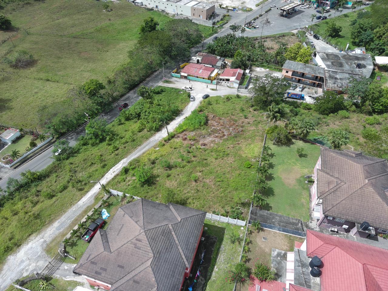 Second image of Santa Cruz in Santa Cruz, St. Elizabeth, Jamaica - property is For Sale
