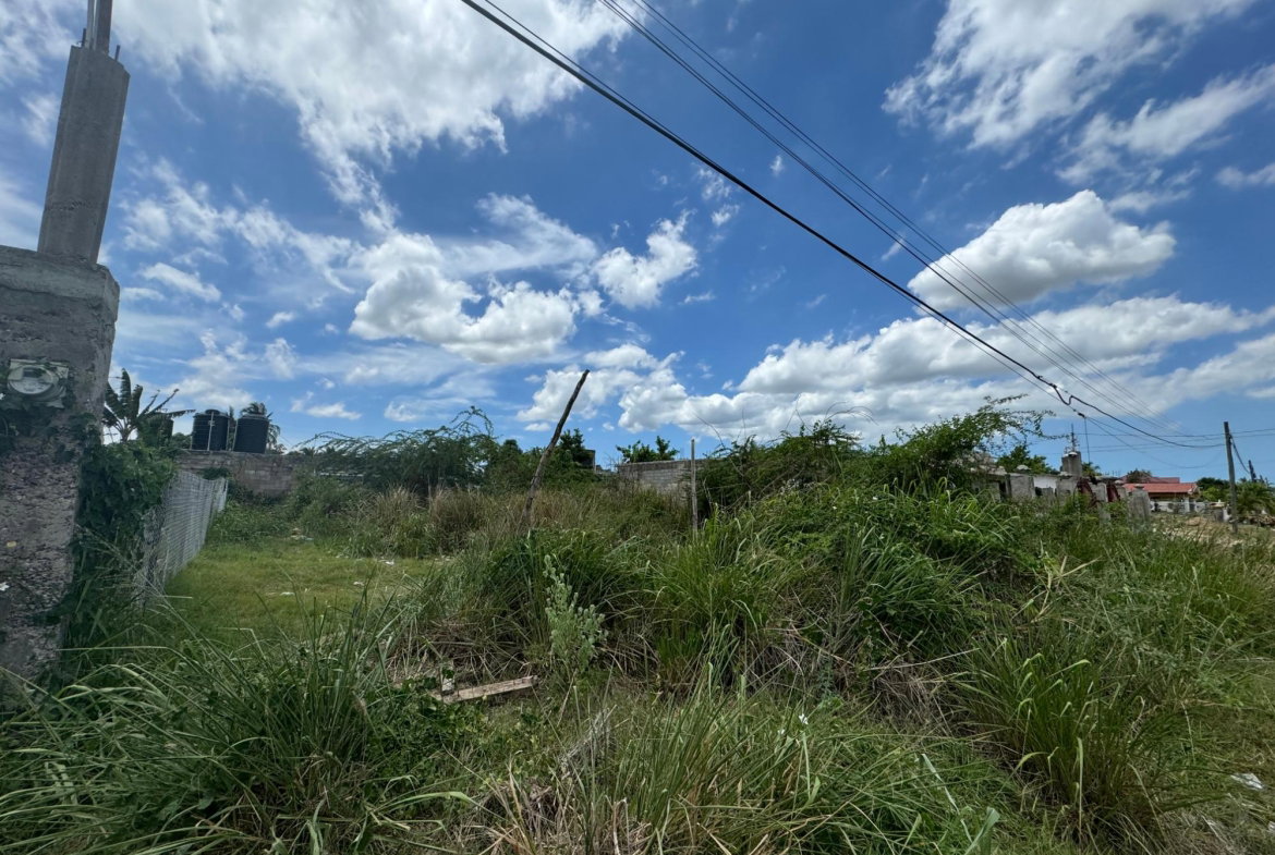 Third image of 12 Homestead Parkway in Spanish Town, St. Catherine, Jamaica - property is For Sale