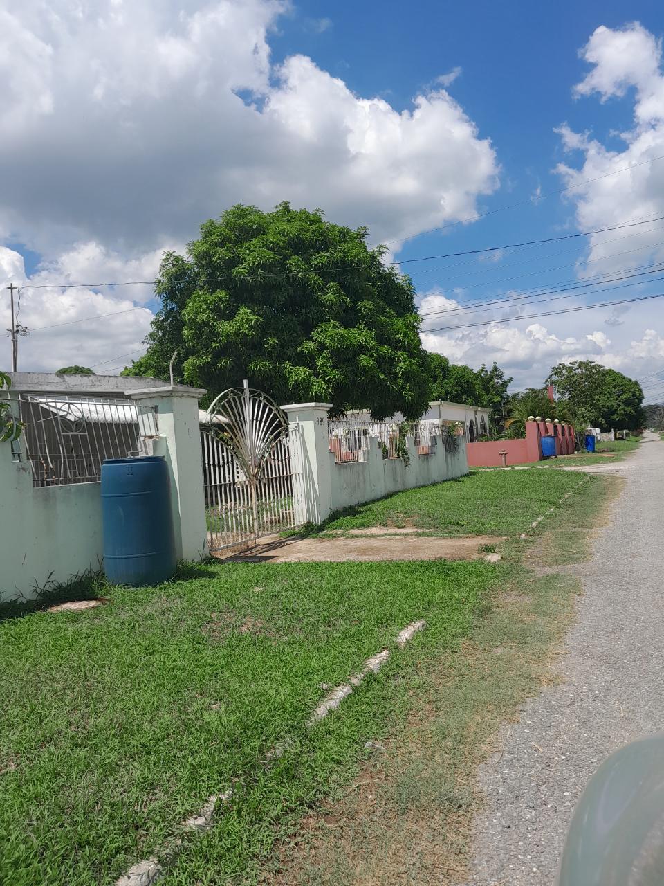 Fourth image of 426c Vineyard Crescent in Old Harbour, St. Catherine, Jamaica - property is For Sale