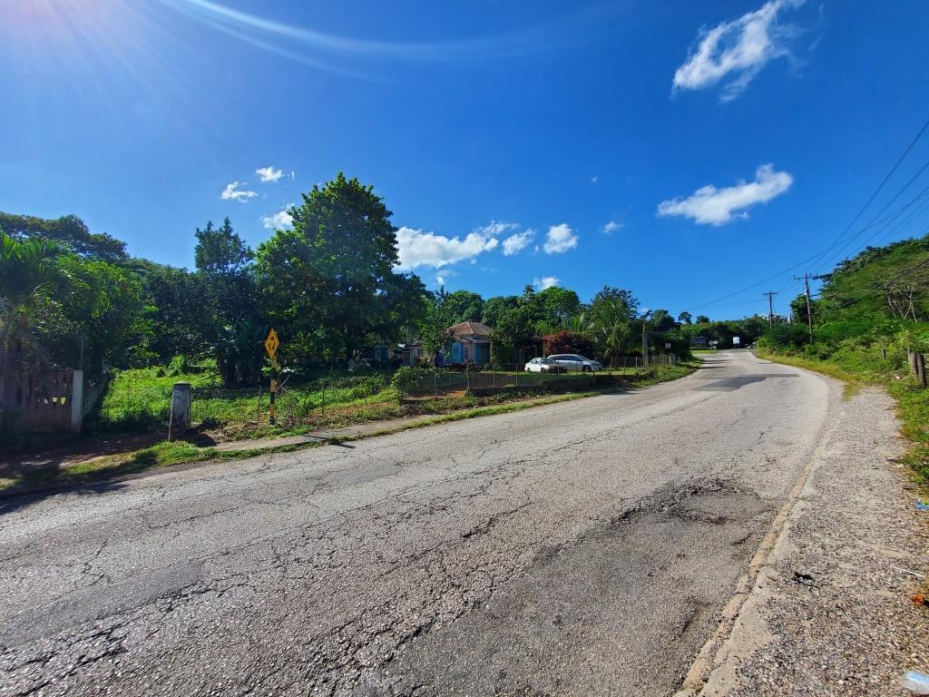 Twenty-Fourth image of Williamsfield P.o, Willia in Williamsfield, Manchester, Jamaica - property is For Sale