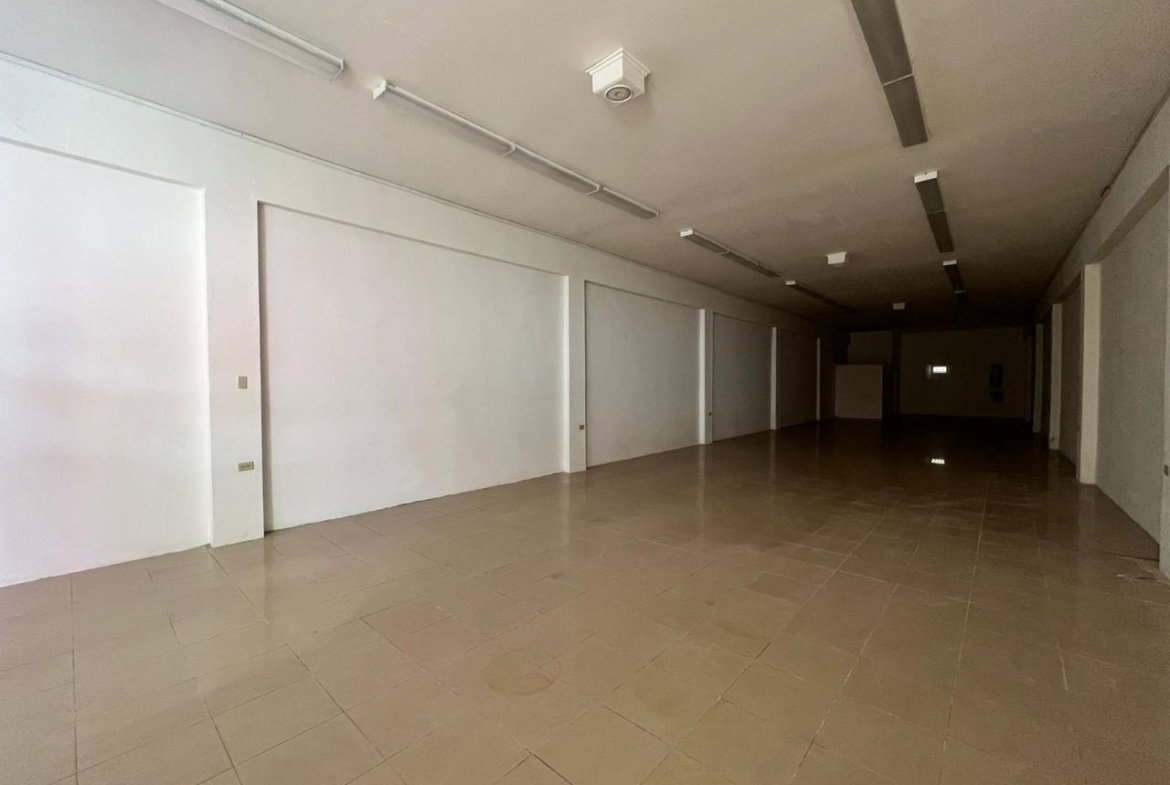 Third image of 11d-20 Constant Spring Road in Kingston 10, St. Andrew, Jamaica - property is For Rent