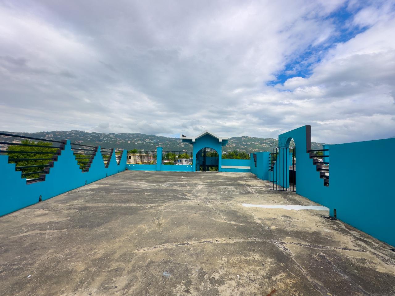 Fourth image of 18-105k Red Hills Road in Kingston 19, St. Andrew, Jamaica - property is For Rent