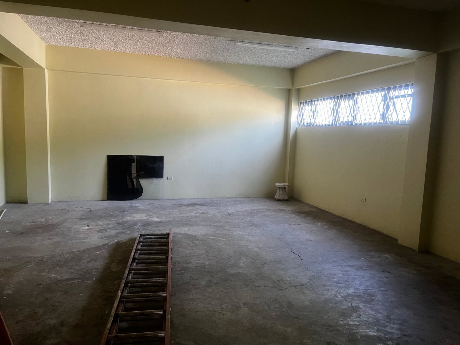Seventh image of 28 East Avenue Kingston 13 in KINGSTON, Kingston, Jamaica - property is For Rent
