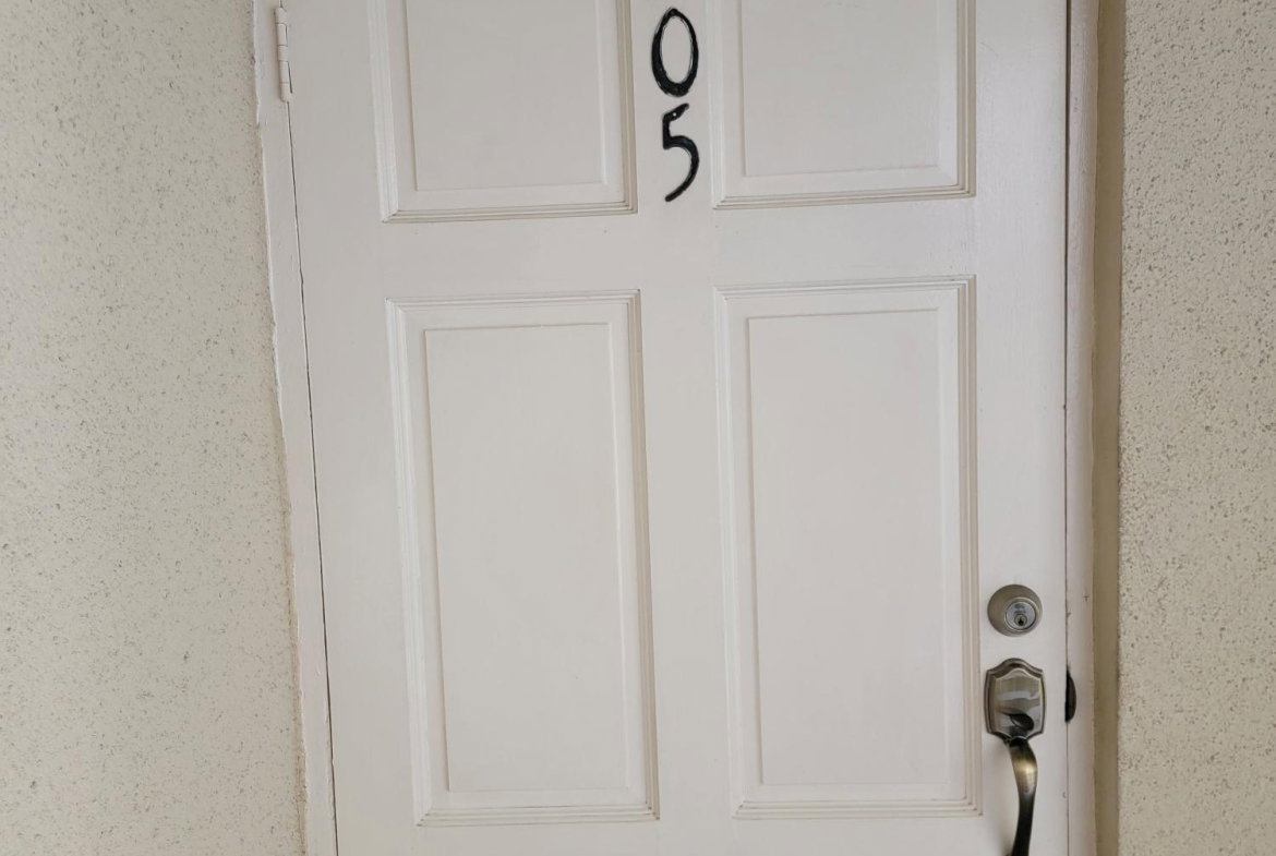 Fourteenth image of Blocke 305-114 1/2 Constant Spring Rd. in Kingston 8, St. Andrew, Jamaica - property is For Rent