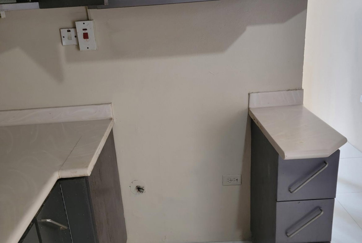 Sixteenth image of Blocke 305-114 1/2 Constant Spring Rd. in Kingston 8, St. Andrew, Jamaica - property is For Rent