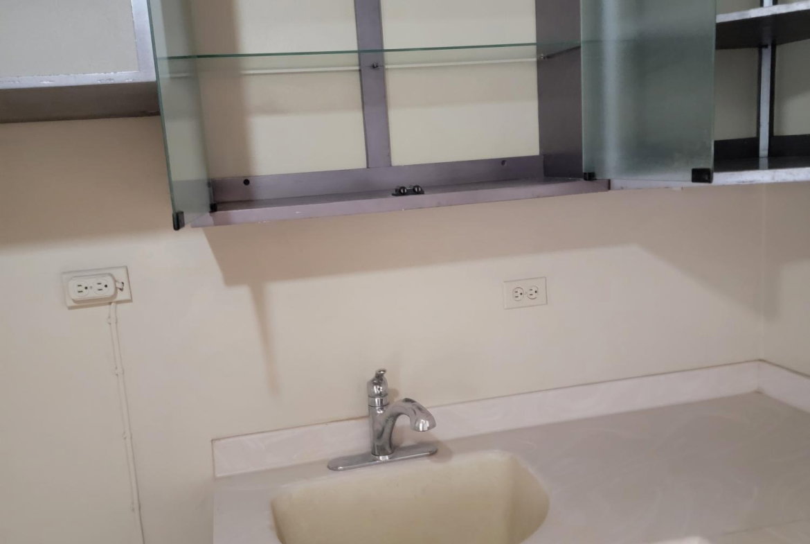 Seventeenth image of Blocke 305-114 1/2 Constant Spring Rd. in Kingston 8, St. Andrew, Jamaica - property is For Rent