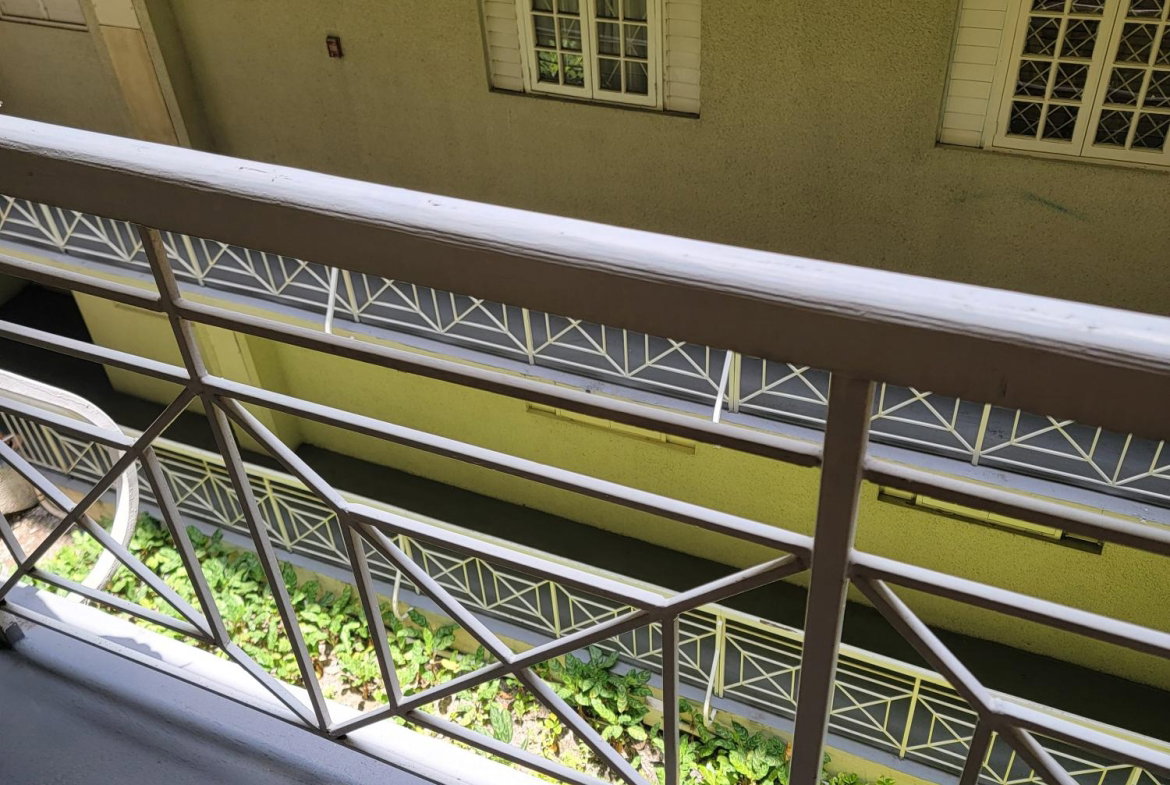 Tenth image of Blocke 305-114 1/2 Constant Spring Rd. in Kingston 8, St. Andrew, Jamaica - property is For Rent