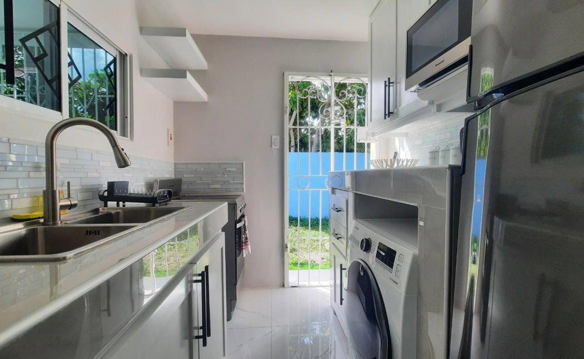 Eleventh image of 686 Pelican Way in Spanish Town, St. Catherine, Jamaica - property is For Rent