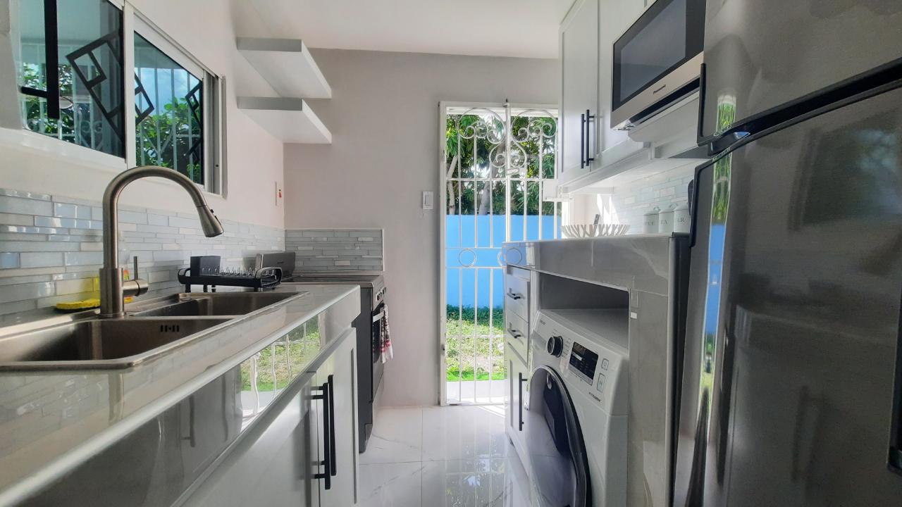 Eleventh image of 686 Pelican Way in Spanish Town, St. Catherine, Jamaica - property is For Rent