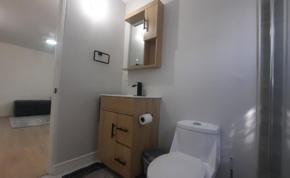 Thirteenth image of 686 Pelican Way in Spanish Town, St. Catherine, Jamaica - property is For Rent