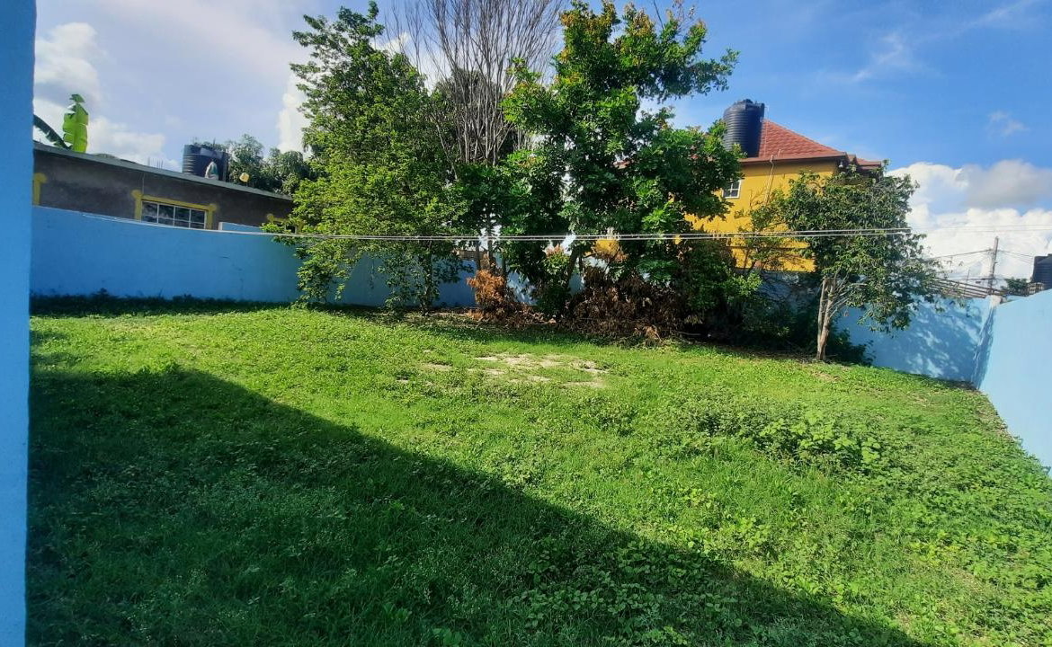 Fifth image of 686 Pelican Way in Spanish Town, St. Catherine, Jamaica - property is For Rent