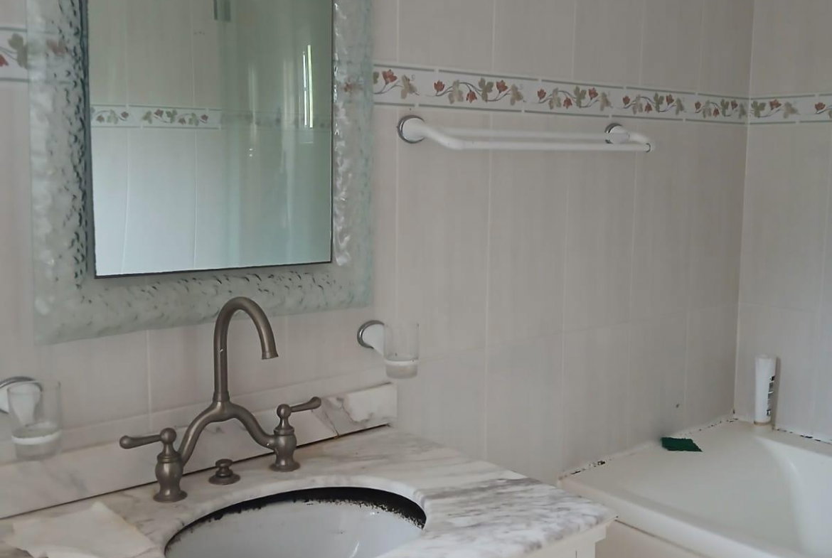 Tenth image of Apt 5- Stildon Manor , Smokey va in Kingston 8, St. Andrew, Jamaica - property is For Sale