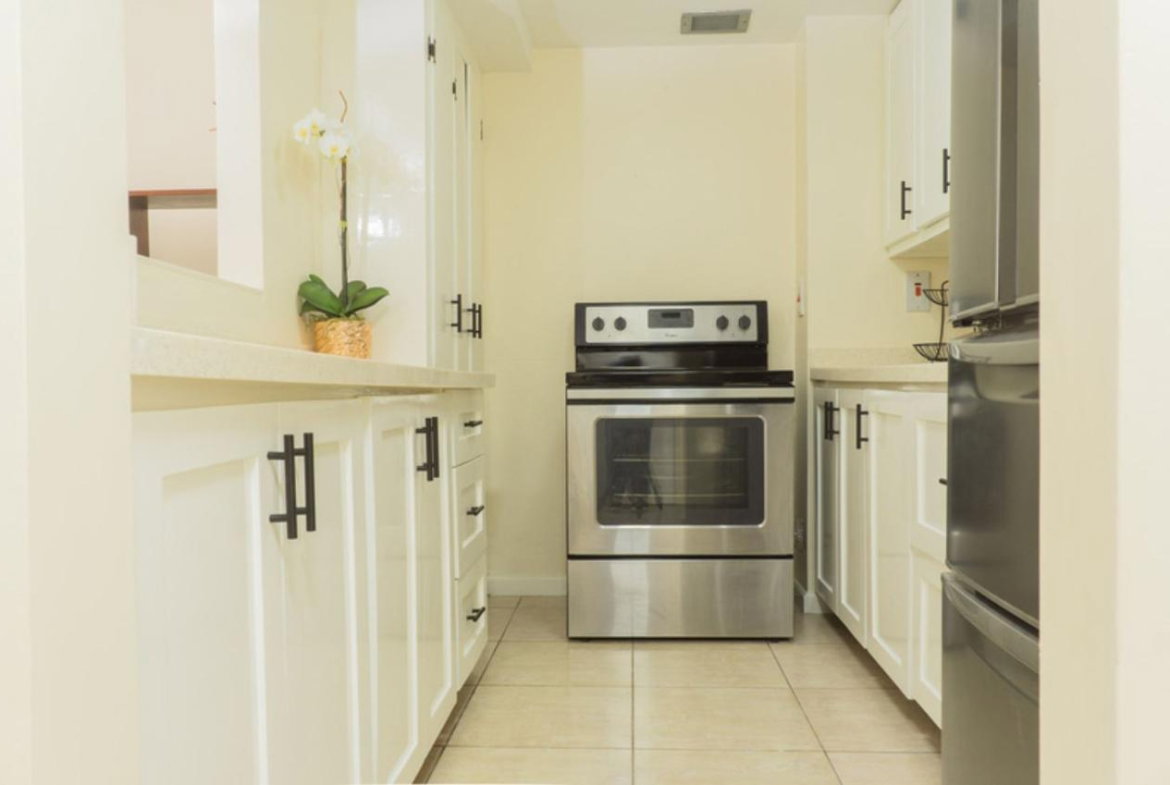 Eleventh image of 86- Ocean Boulevard in Downtown Kingston, Kingston, Jamaica - property is For Sale