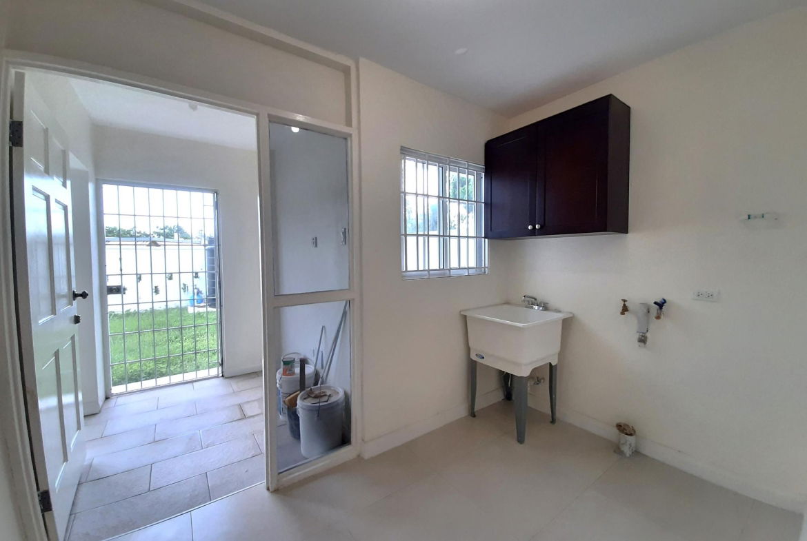 Thirteenth image of th #66- Donhead Close in Kingston 6, St. Andrew, Jamaica - property is For Rent