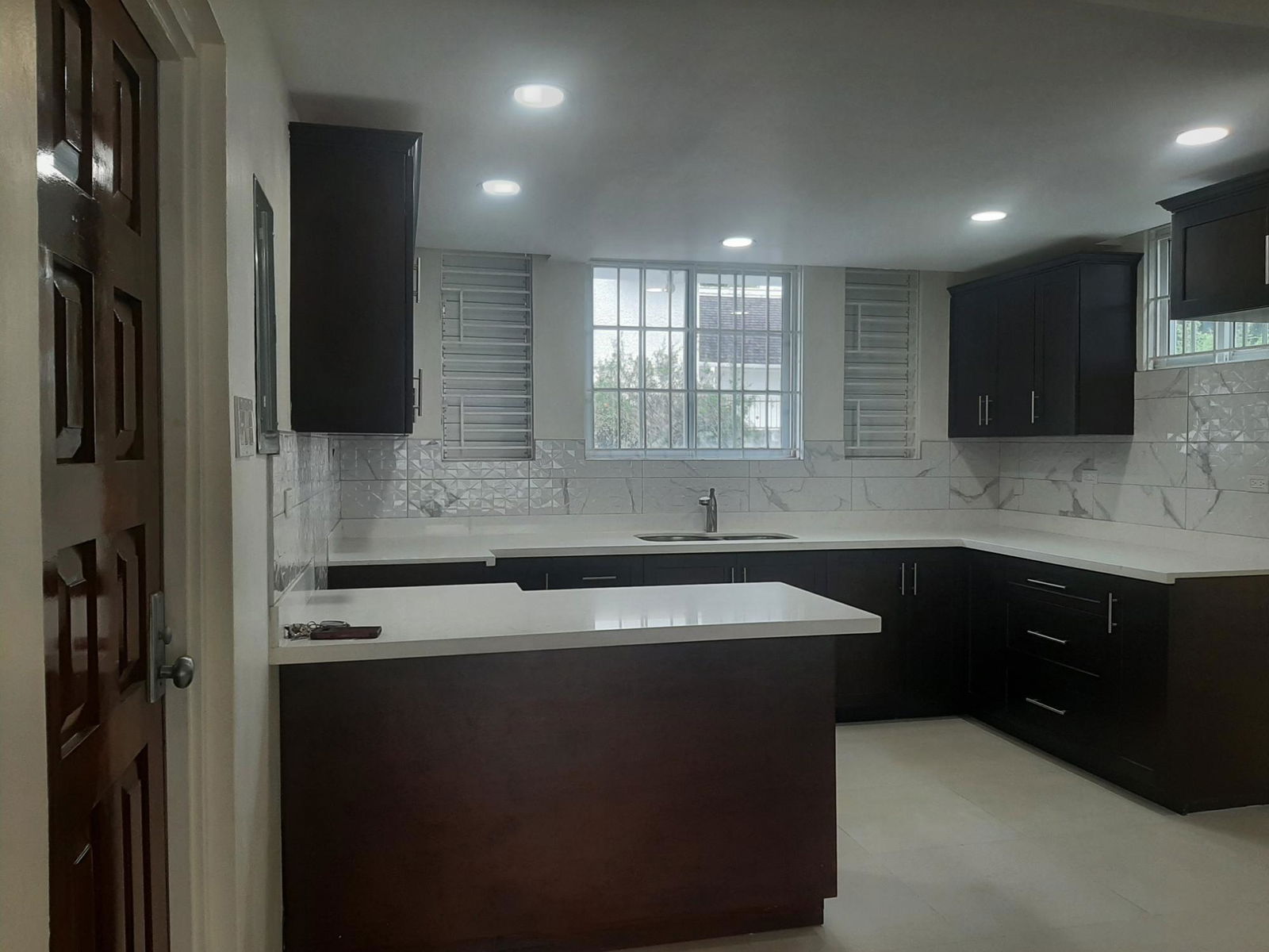 Sixth image of th #66- Donhead Close in Kingston 6, St. Andrew, Jamaica - property is For Rent