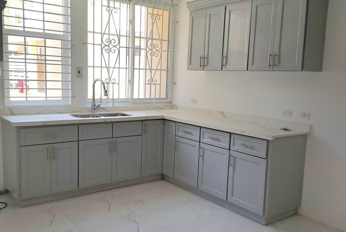 Fourth image of 16-2 - 4 Abbeydale Road in Kingston 10, St. Andrew, Jamaica - property is For Rent