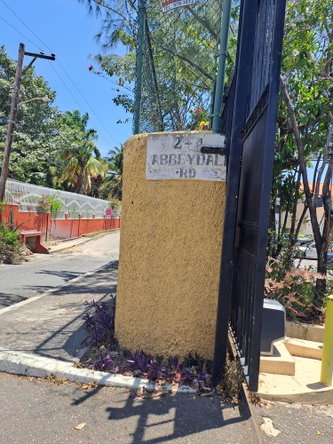 Tenth image of 16-2 - 4 Abbeydale Road in Kingston 10, St. Andrew, Jamaica - property is For Rent