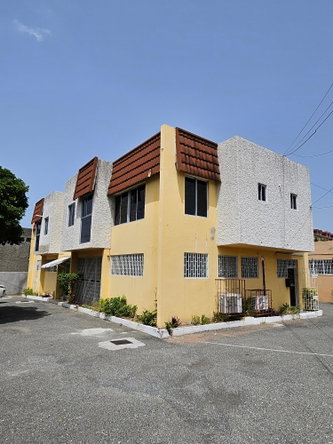 Second image of 7- Lady Musgrave Road, Kgn 5 in Kingston 5, St. Andrew, Jamaica - property is For Rent