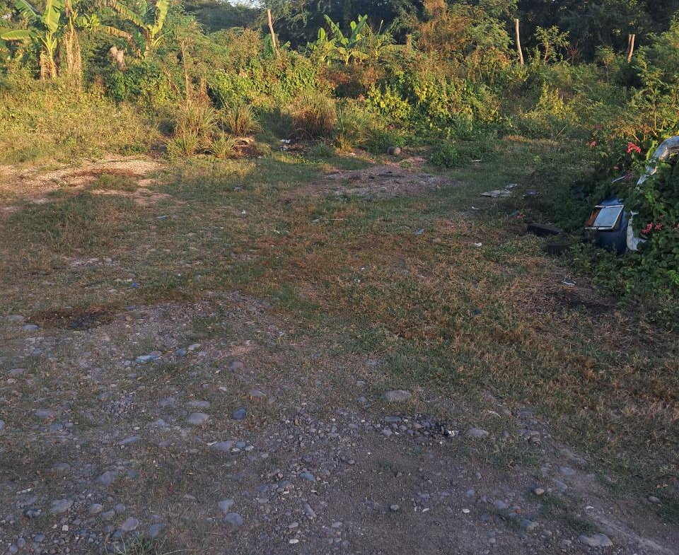 First image of 4 pt Den, Sunrise Crescent in Denbigh, Clarendon, Jamaica - property is For Sale