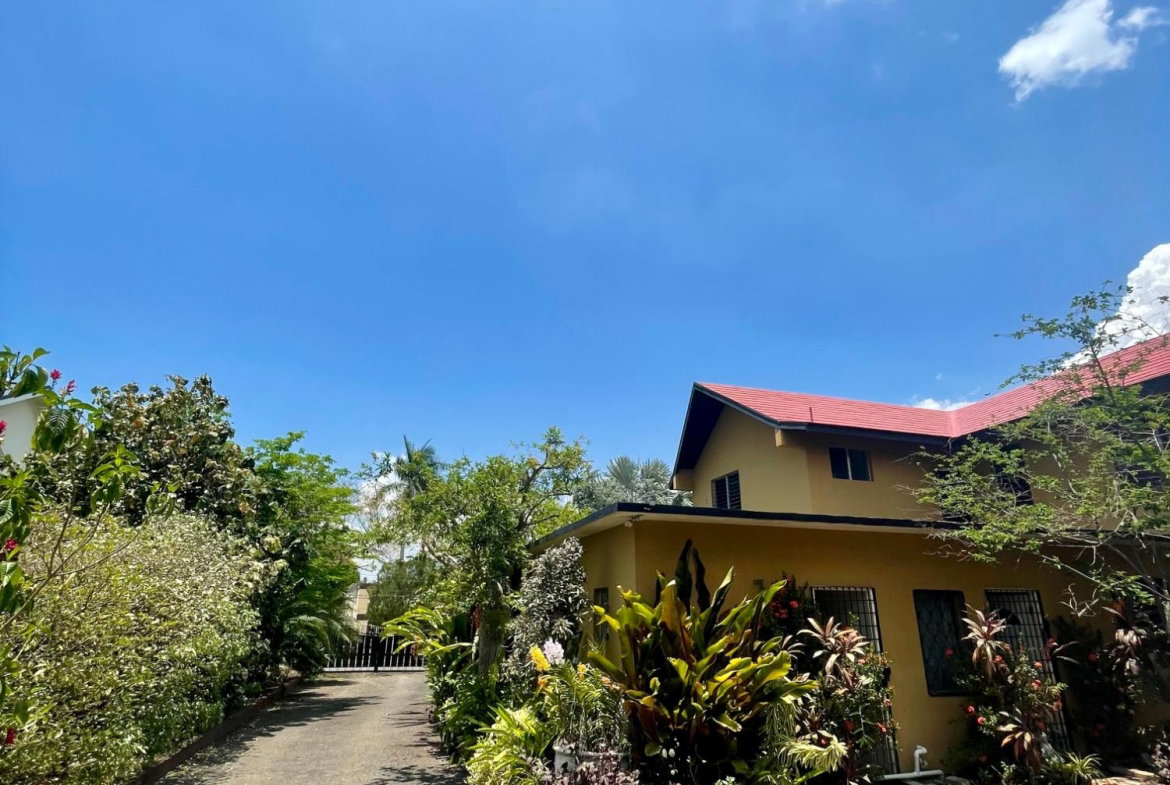 Fourteenth image of Halifax Avenue in Kingston 6, St. Andrew, Jamaica - property is For Sale