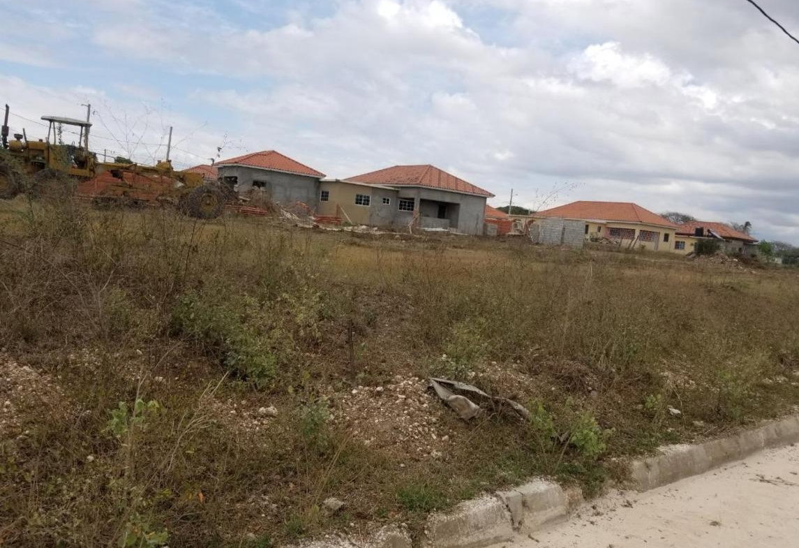 First image of Lot 71 Aqueduct Country Club in Bushy Park, St. Catherine, Jamaica - property is For Sale