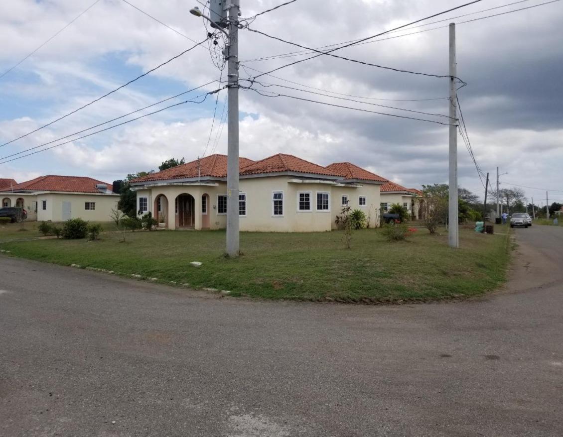 Residential-Lot-for-Sale-in-Aqueduct-Country-Club-Bushy-Park-Jamaica Third image of Lot 71 Aqueduct Country Club in Bushy Park, St. Catherine, Jamaica - property is For Sale