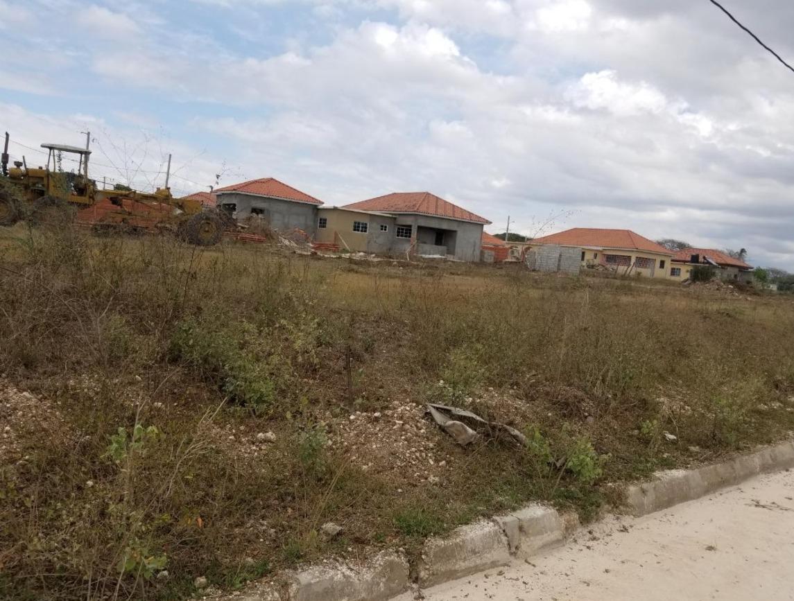 Residential-Lot-for-Sale-in-Aqueduct-Country-Club-Bushy-Park-Jamaica First image of Lot 71 Aqueduct Country Club in Bushy Park, St. Catherine, Jamaica - property is For Sale