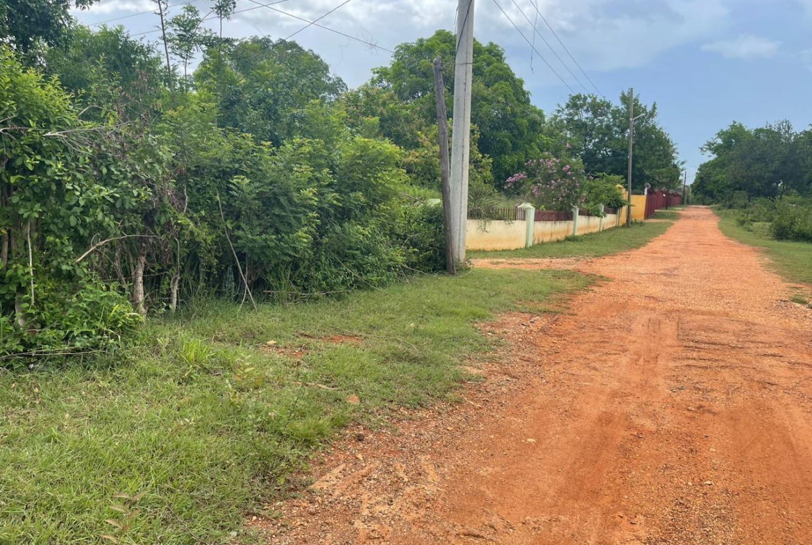 Eleventh image of Bellevue , St. John's P.a in Bellevue, St. Catherine, Jamaica - property is For Sale