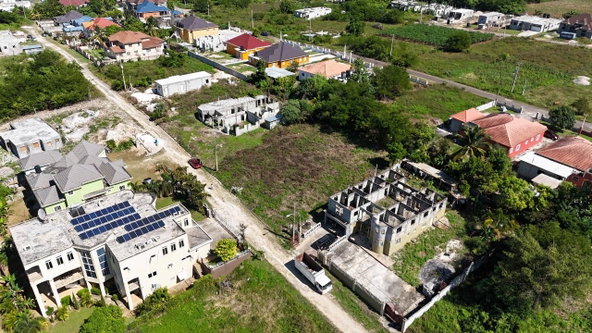 First image of 3 Boxwood in Santa Cruz, St. Elizabeth, Jamaica - property is For Sale