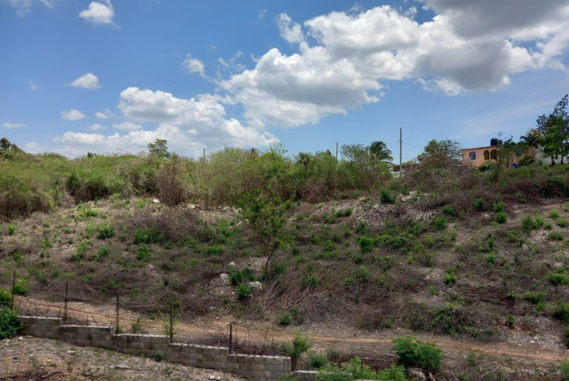 Third image of Evans Heights in May Pen, Clarendon, Jamaica - property is For Sale