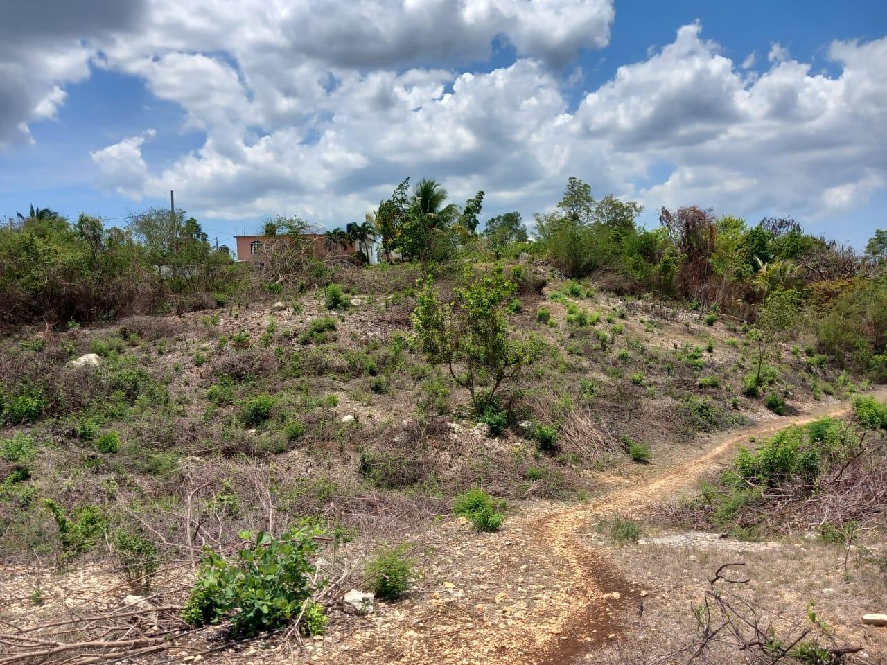 First image of Evans Heights in May Pen, Clarendon, Jamaica - property is For Sale