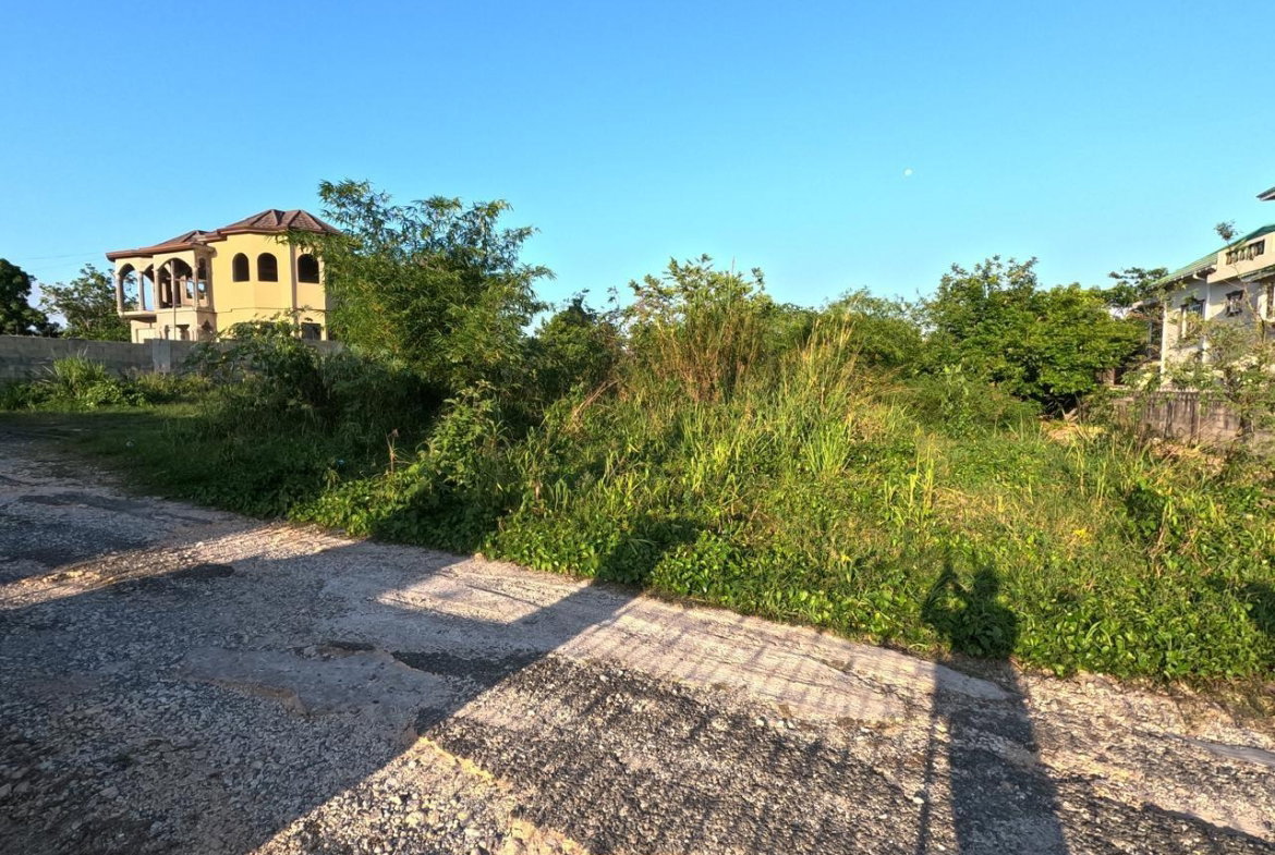 First image of 7 Vineyard Park in Linstead, St. Catherine, Jamaica - property is For Sale