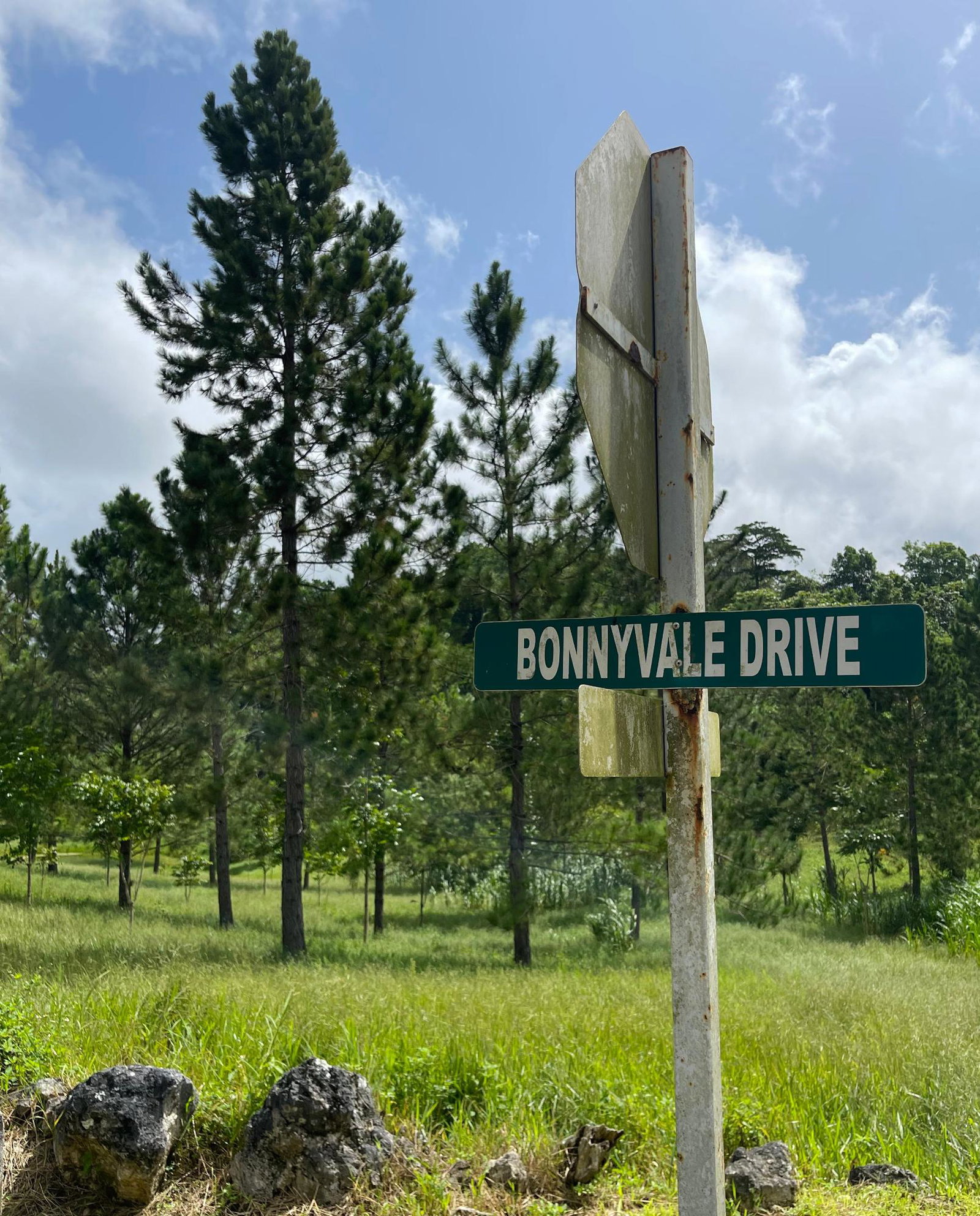 Residential-Lot-for-Sale-in-Moorland-Manor-Manchester-Jamaica First image of Bonnyvale Drive in Moorlands Phase1&2, Manchester, Jamaica - property is For Sale