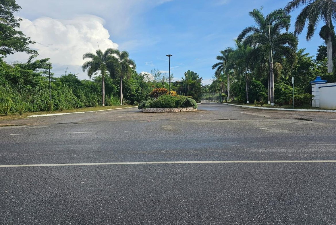 Tenth image of 53- Negril Estates in Whitehall, Westmoreland, Jamaica - property is For Sale