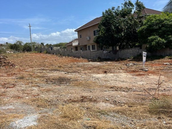 First image of 219 Sandhills Circle in HELLSHIRE HILLS, St. Catherine, Jamaica - property is For Sale