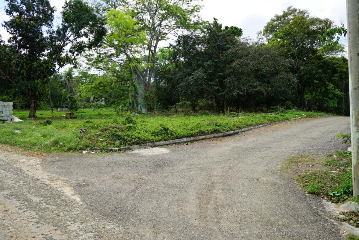 Second image of 3 Brighton Green, Brighton, in Santa Cruz, St. Elizabeth, Jamaica - property is For Sale