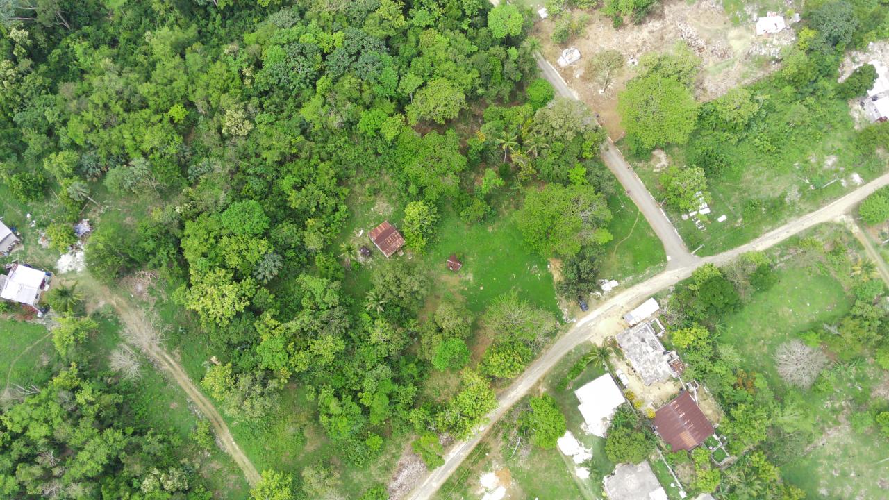 Seventh image of 3 Brighton Green, Brighton, in Santa Cruz, St. Elizabeth, Jamaica - property is For Sale