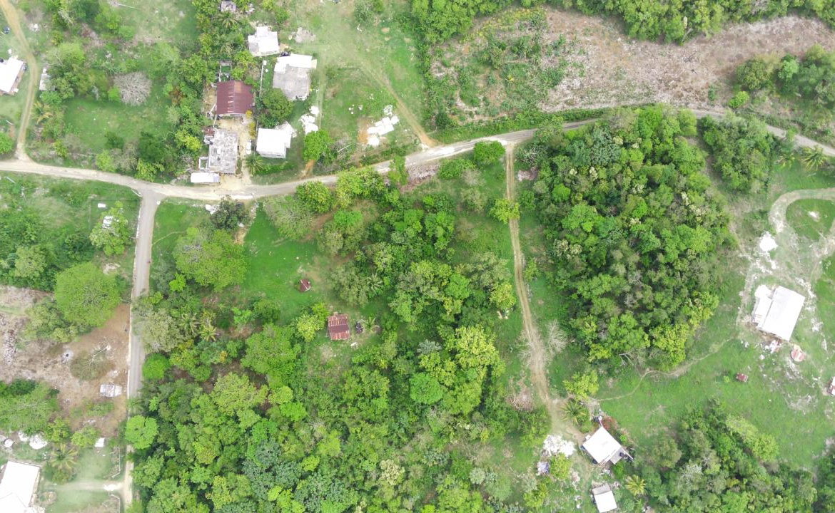 Ninth image of 3 Brighton Green, Brighton, in Santa Cruz, St. Elizabeth, Jamaica - property is For Sale