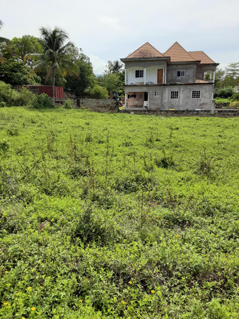 Third image of Santa Cruz Main rd in Santa Cruz, St. Elizabeth, Jamaica - property is For Sale
