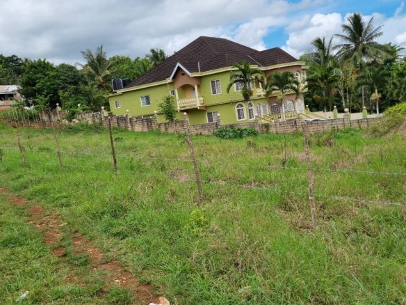 First image of Comfort Williamsfield in Comfort, Manchester, Jamaica - property is For Sale