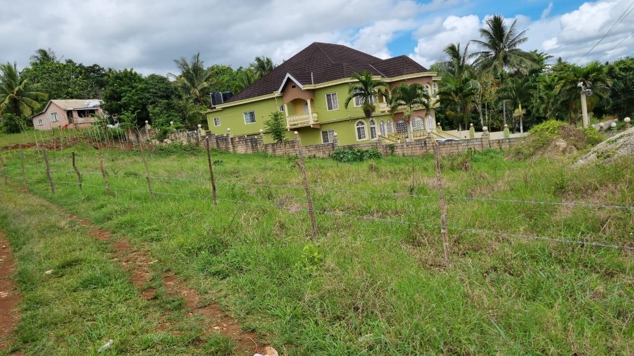 Residential-Lot-for-Sale-in-Williamsfield-Jamaica-Build-Your-Dream-Home First image of Comfort Williamsfield in Comfort, Manchester, Jamaica - property is For Sale